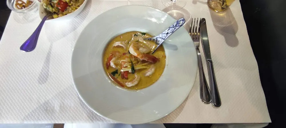 Crevettes Cury Rouge Et Lait de Coco